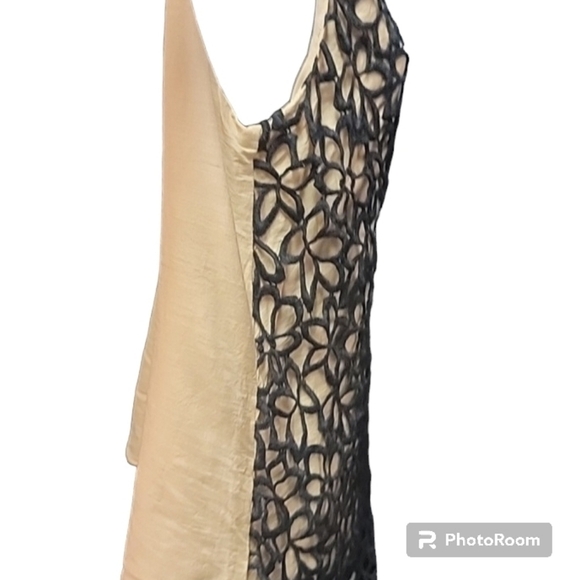 Neiman Marcus - Picture 5 of 8